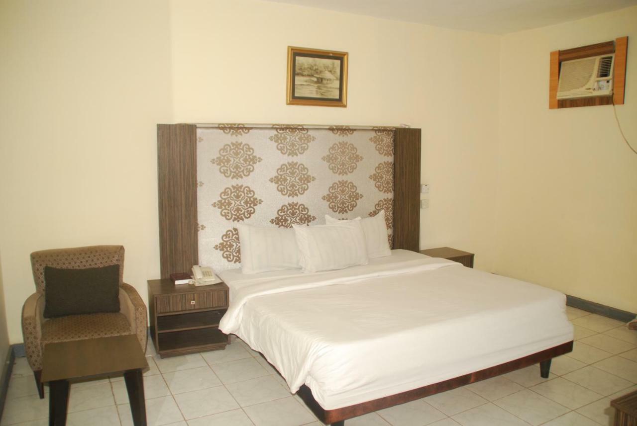 Peace Haven Hotel Abuja Exterior foto