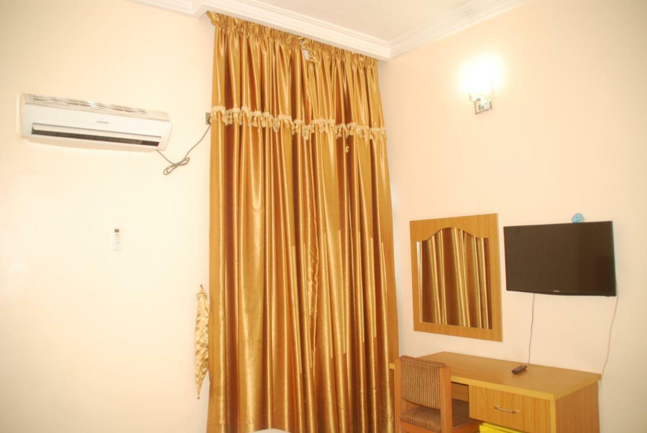 Peace Haven Hotel Abuja Exterior foto