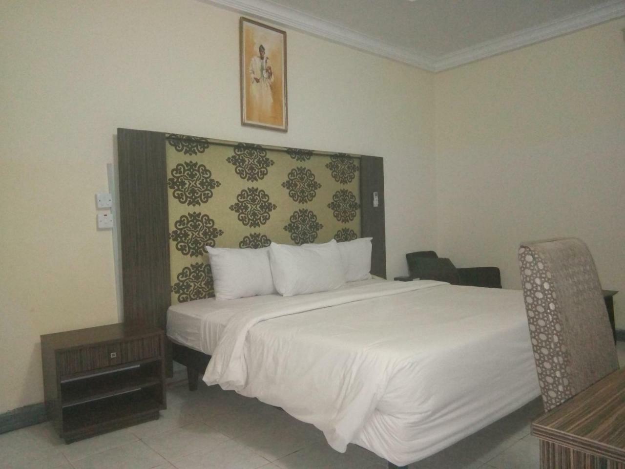 Peace Haven Hotel Abuja Exterior foto